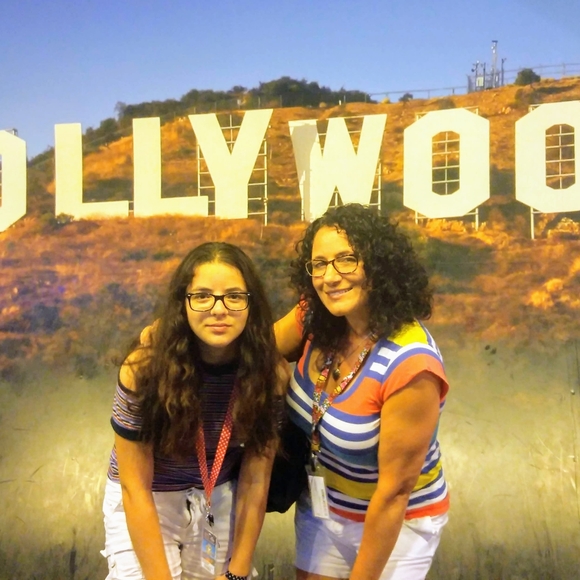 Meet your Posher, Natasha - Picture 3 of 7